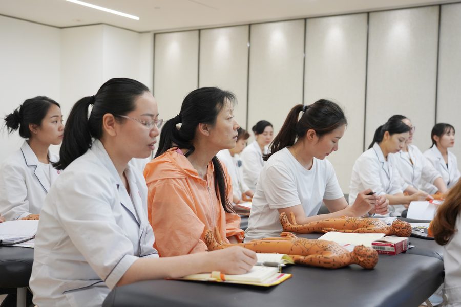 保健按摩师高级课程实操指导